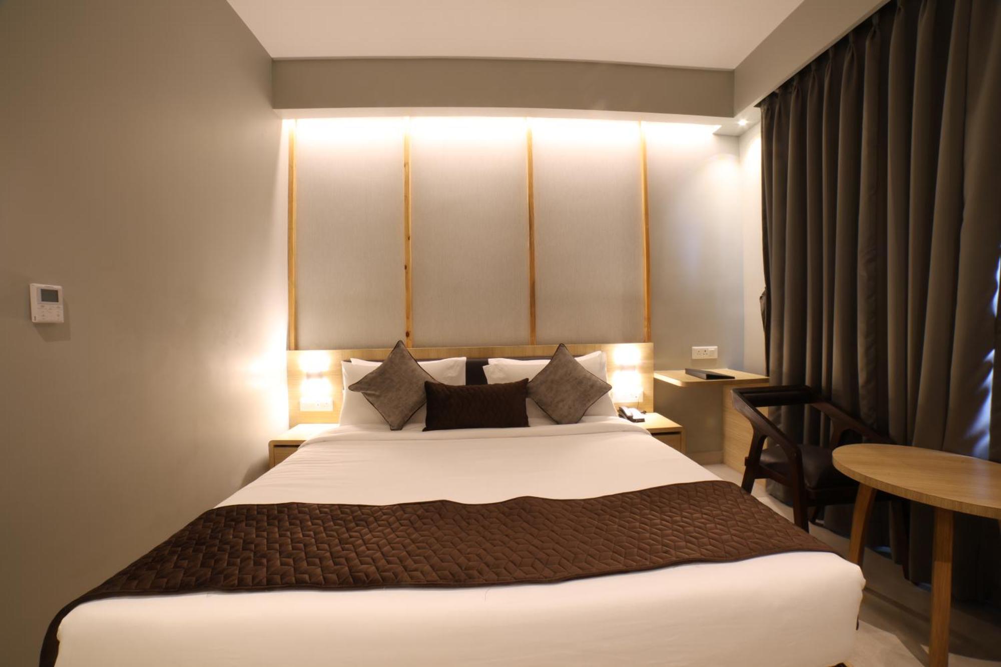 כלכותה Northin Hotel מראה חיצוני תמונה